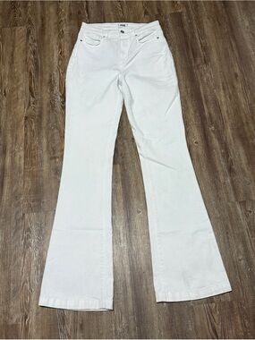Paige Iconic Jeans Women's 28 Bootcut High Rise in Crisp White Wash Denim